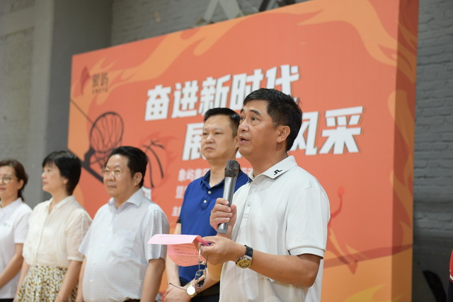 2 張董開幕致辭.JPG